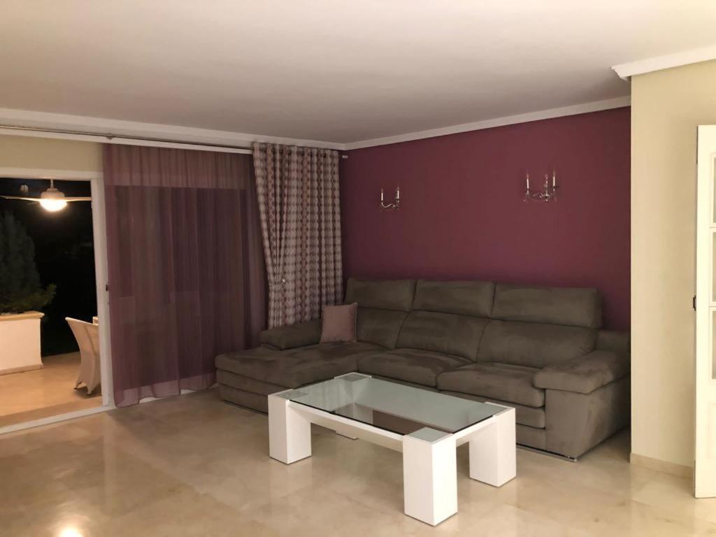 Dominion Apartments Estepona Eksteriør bilde